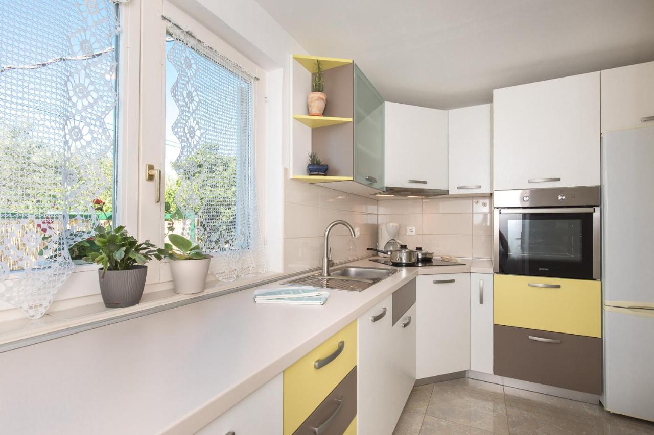 Beach Apartment Krk Town Buitenkant foto