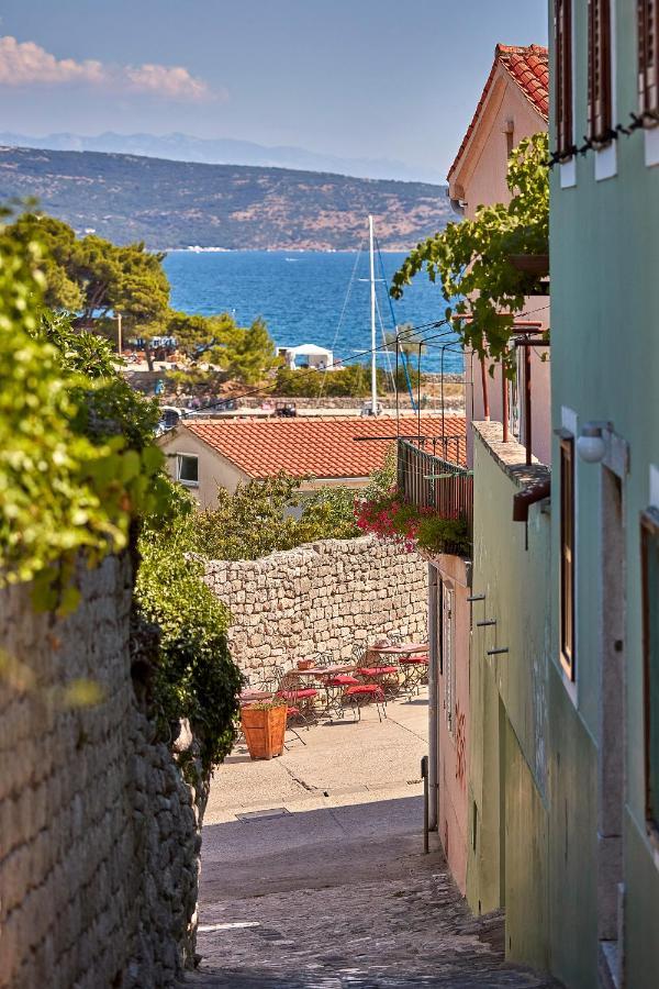 Beach Apartment Krk Town Buitenkant foto