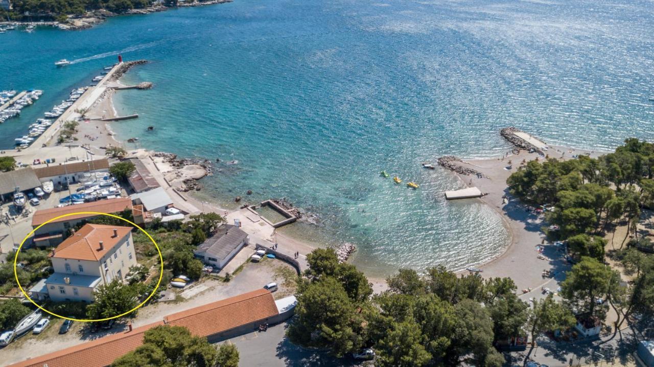 Beach Apartment Krk Town Buitenkant foto